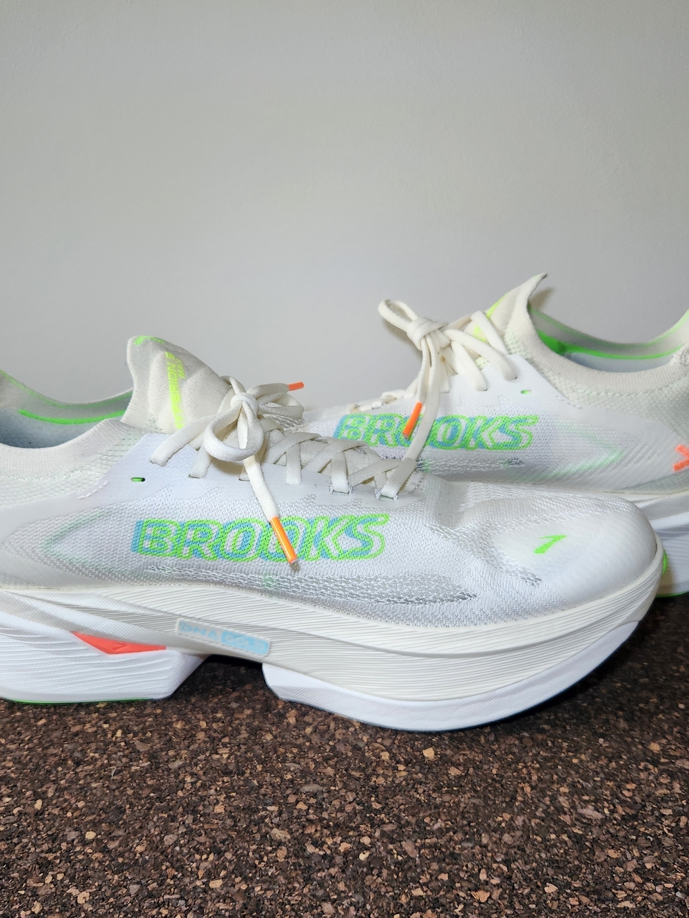 Brooks Hyperion Max 3 Running Shoes Mens Size 12.5 - Picture 4 of 12